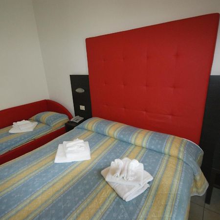 Hotel Marebello Ρίμινι Δωμάτιο φωτογραφία