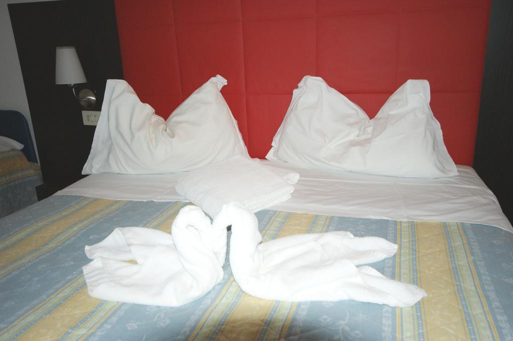 Hotel Marebello Ρίμινι Δωμάτιο φωτογραφία