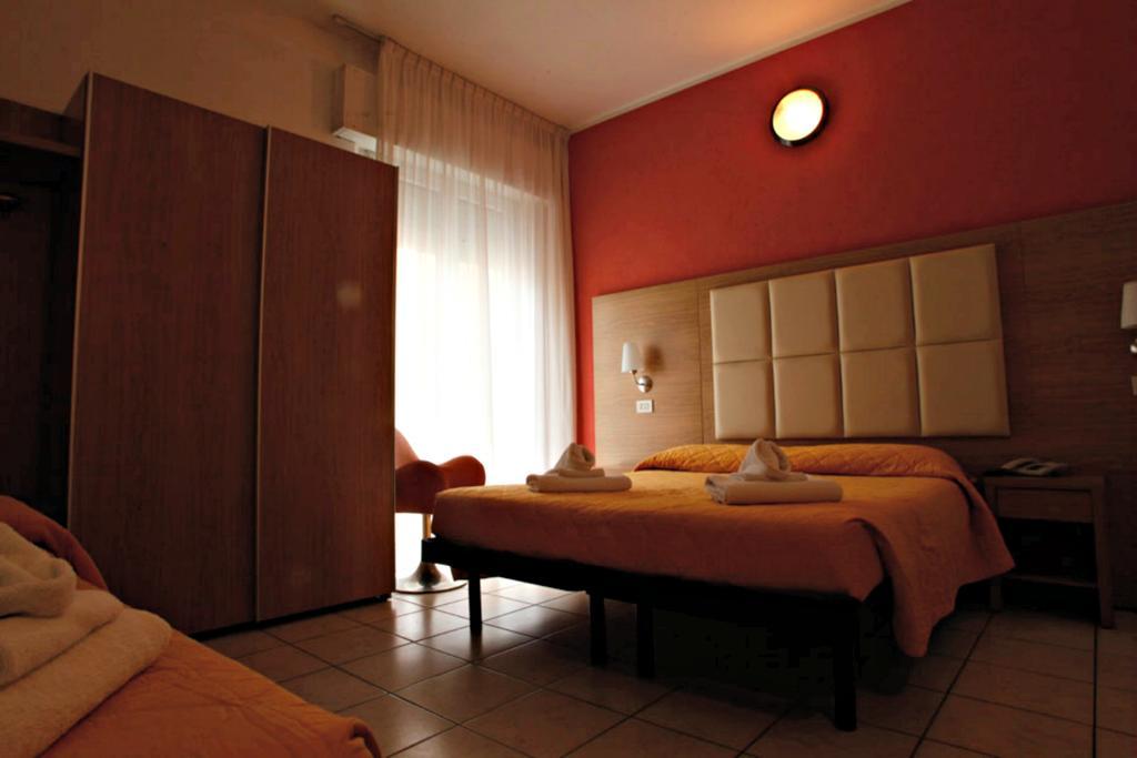Hotel Marebello Ρίμινι Εξωτερικό φωτογραφία